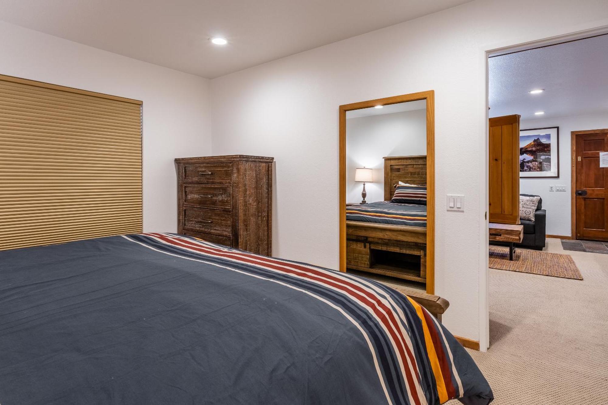 Hidden Valley Village #103 Nicely Updated 1 Bedroom 1 Bathroom Condo Short 10 Min Walk From Village แมมมอธ เลกส์ ห้อง รูปภาพ